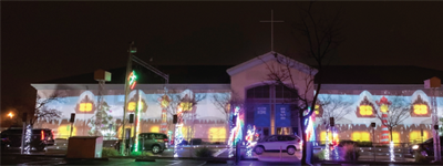 Bringing the North Pole to Sacramento: NEC Projectors bring Santa’s Workshop to life in massive Christmas light display